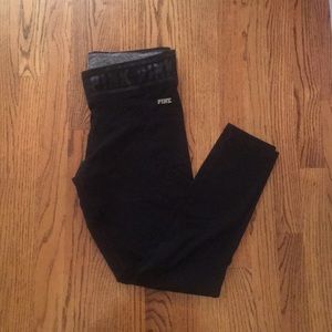 VS Pink Reversible Ultimate Leggings
